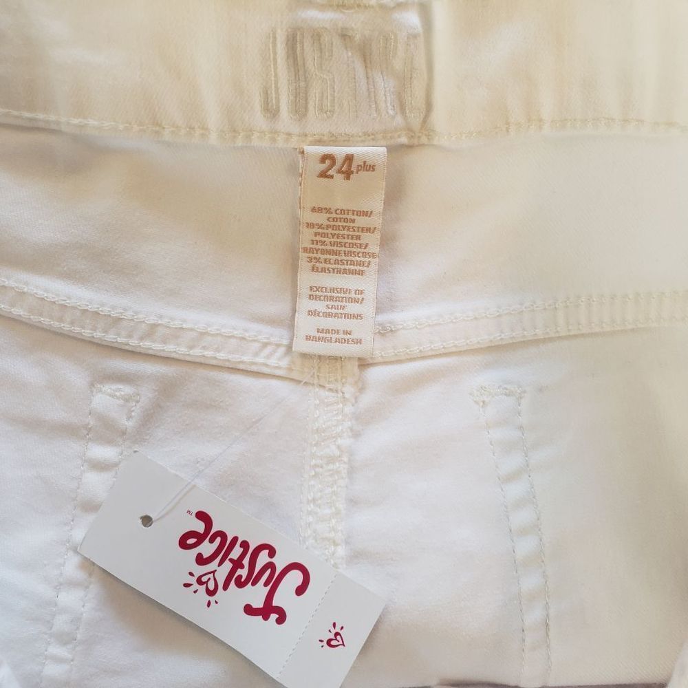 Justice Girl's plusButton Front Cuffed Jean Shorts - Picture 3 of 8
